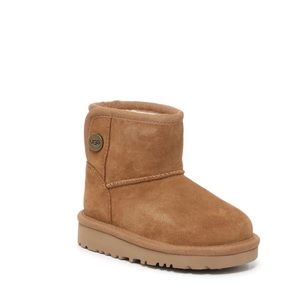 UGG toddler Jona Boots size 8
